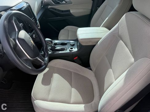 Certified 2023 Chevrolet Traverse LS FWD image 19
