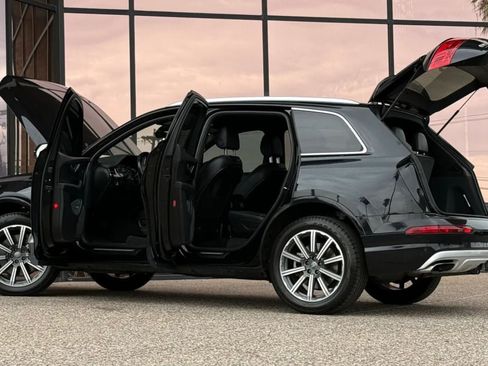 Used 2017 Audi Q7 3.0T Premium Plus AWD/4WD image 28