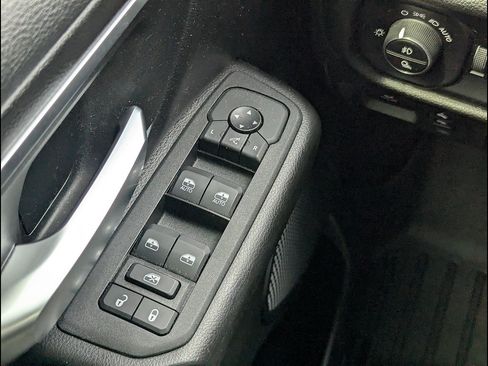 Used 2025 RAM 1500 Big Horn AWD/4WD image 28