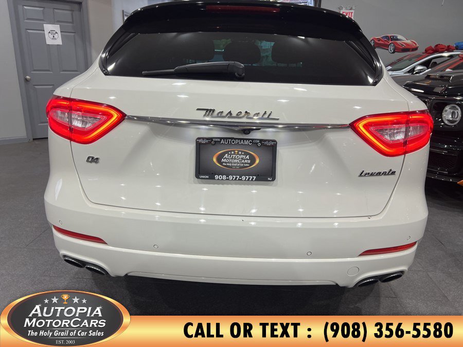 Used 2019 Maserati Levante AWD/4WD image 35