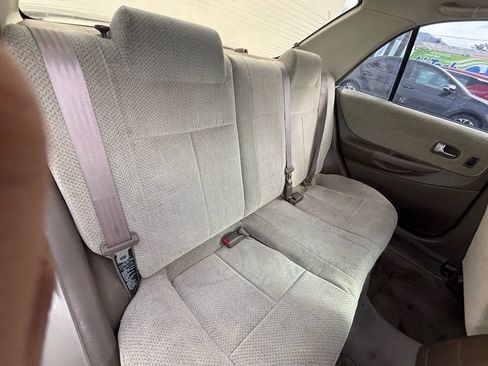 Used 2000 MAZDA Protege DX image 46