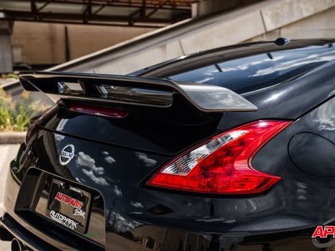 Used 2014 Nissan 370Z NISMO w/ Bose Package RWD image 34