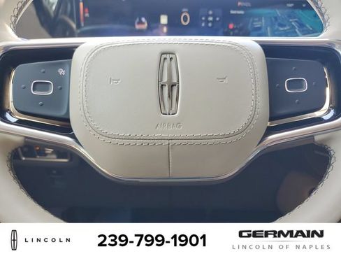 Certified 2025 Lincoln Nautilus Premier AWD/4WD image 23