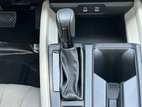 Certified 2023 Honda Accord EX image 17