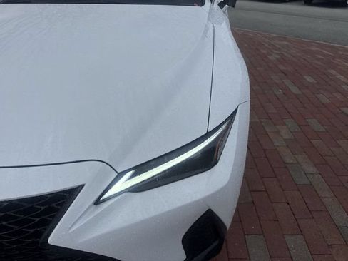 Used 2025 Lexus IS 350 F Sport RWD image 23