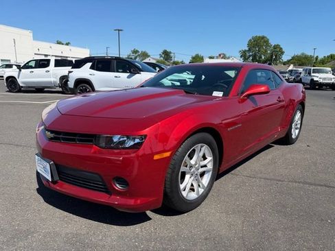 Certified 2015 Chevrolet Camaro LS RWD image 3