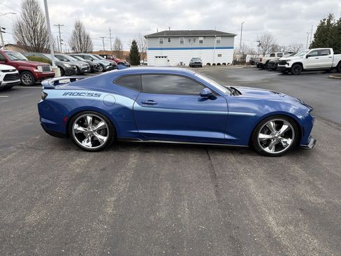 Used 2019 Chevrolet Camaro SS image 9