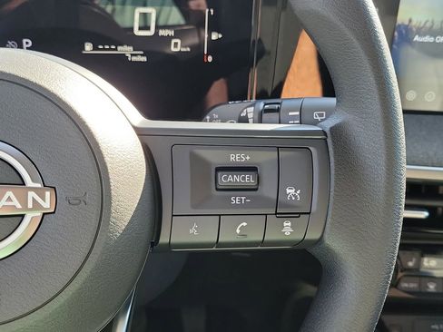 New 2026 Nissan Kicks SV w/ SV Premium Package image 8