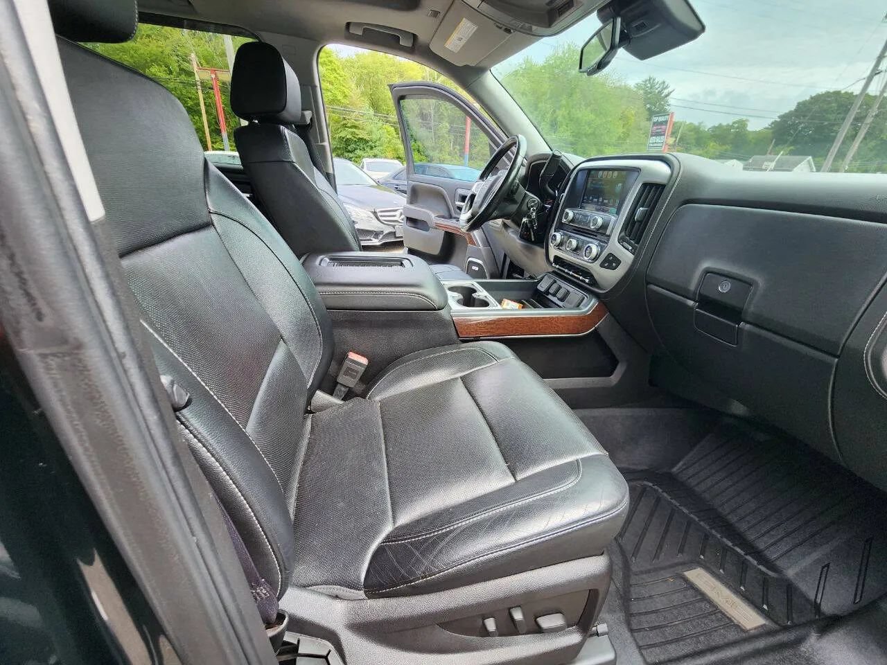 Used 2017 GMC Sierra 1500 SLT AWD/4WD image 14