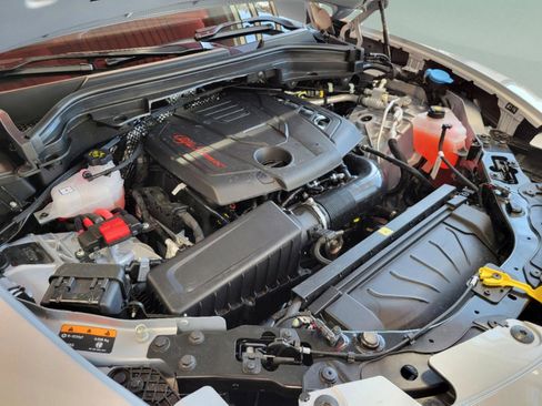 New 2025 Alfa Romeo Stelvio Sprint image 75