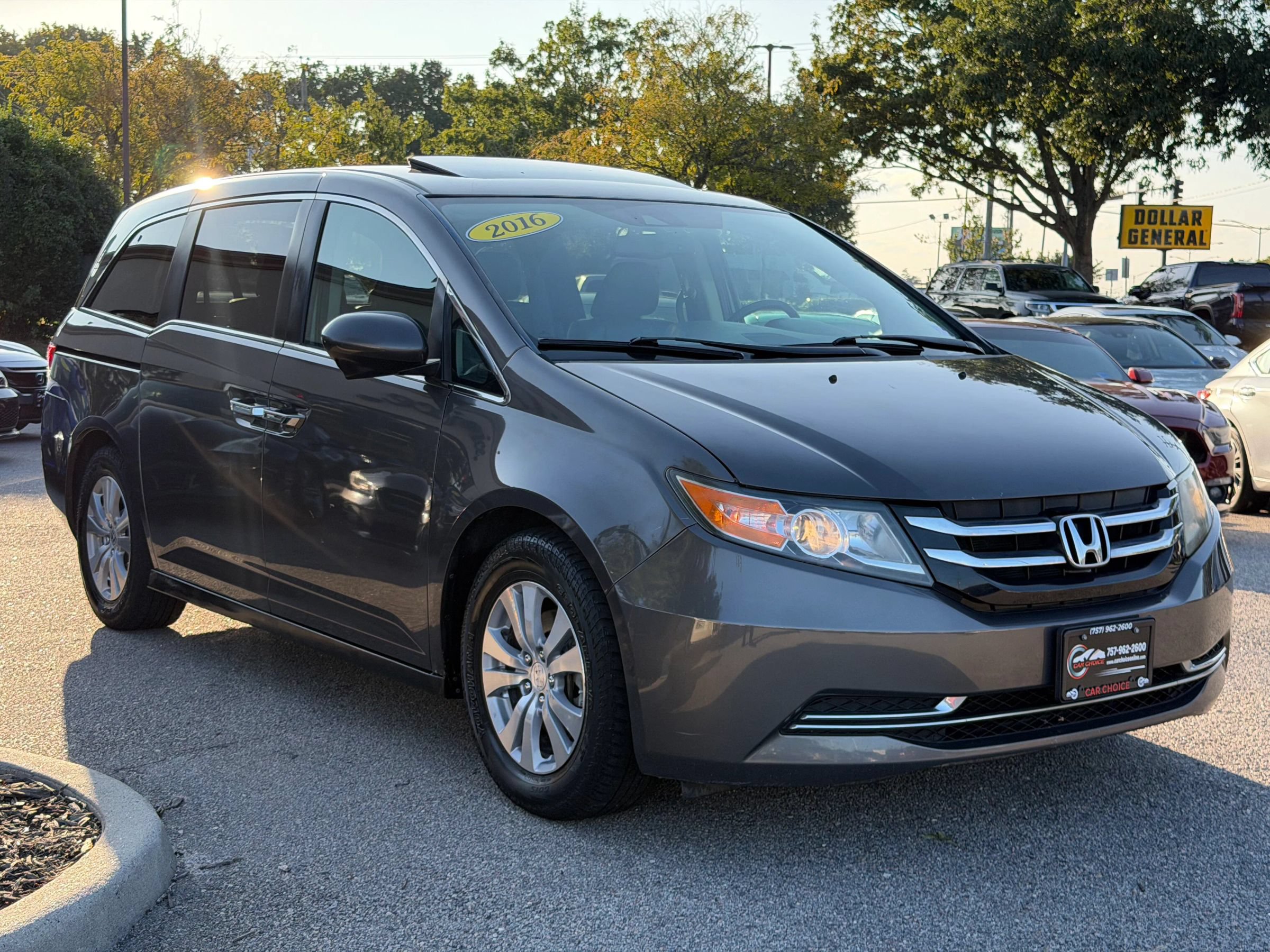 Used 2016 Honda Odyssey EX-L image 3