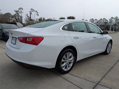 Used 2025 Chevrolet Malibu LT