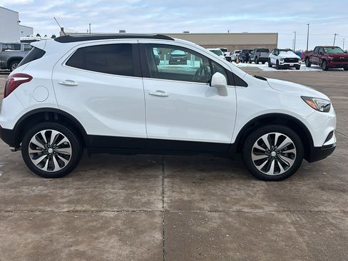 Used 2022 Buick Encore Preferred w/ Safety Package image 10