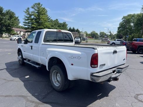 Used 2005 Ford F350 XL image 11