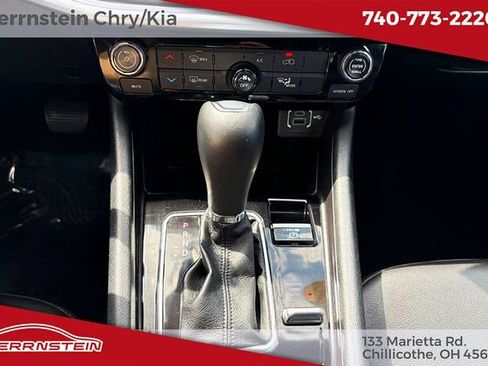 Used 2024 Jeep Compass Latitude AWD/4WD image 21