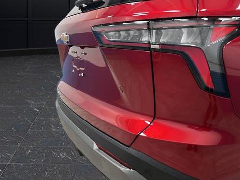 New 2026 Chevrolet Equinox LT w/ Convenience Package II image 36