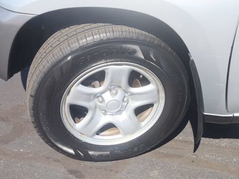 Used 2003 Toyota RAV4 4WD image 30