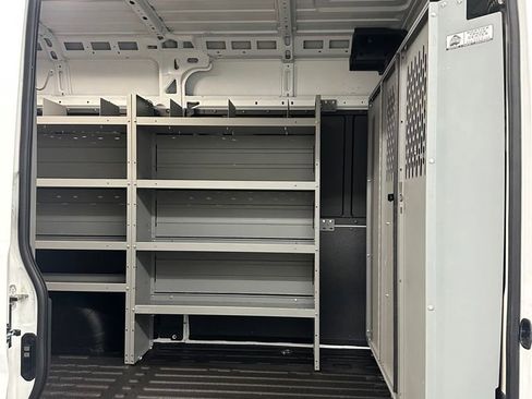 Used 2022 RAM ProMaster 2500 w/ Convenience Group image 24