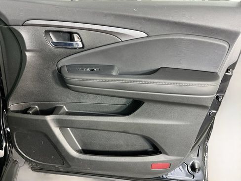 Used 2023 Honda Ridgeline RTL image 38