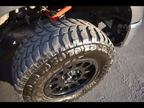 Used 2016 Toyota Tundra SR5 w/ SR5 Upgrade Package image 40