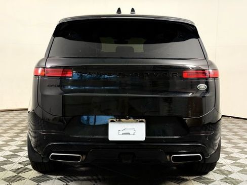 Used 2023 Land Rover Range Rover Sport SE Dynamic image 7