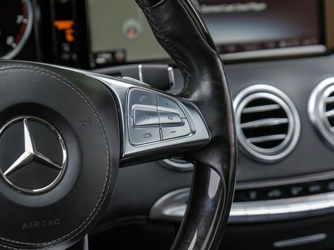 Used 2015 Mercedes-Benz S 550 4MATIC Coupe image 21