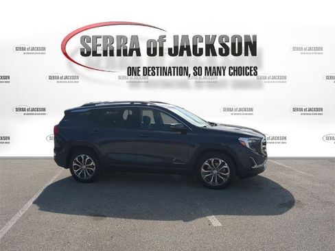 Used 2018 GMC Terrain SLT image 9