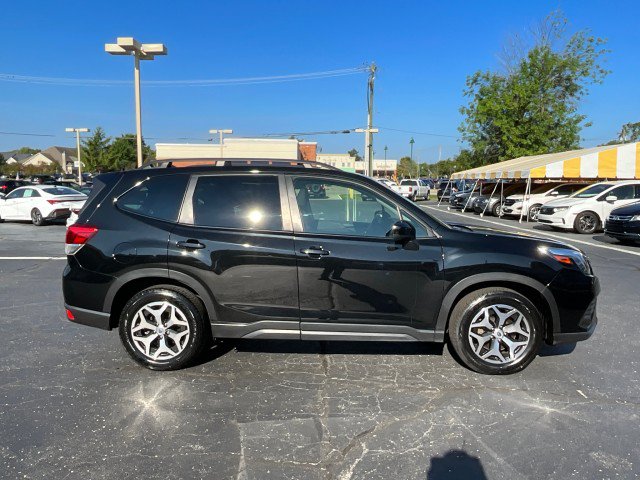 Used 2023 Subaru Forester Premium AWD/4WD image 8