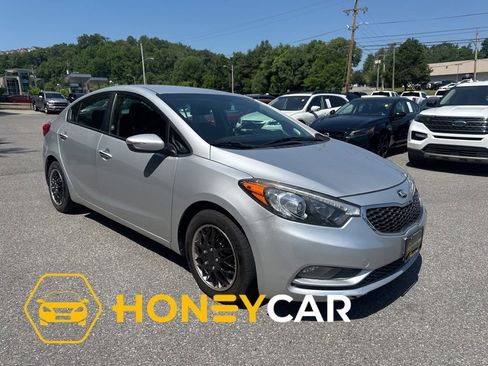 Used 2016 Kia Forte EX FWD image 1