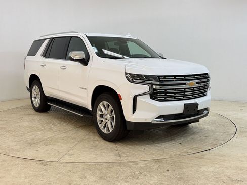 Used 2024 Chevrolet Tahoe Premier AWD/4WD image 7