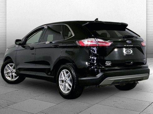 Used 2024 Ford Edge SEL image 11