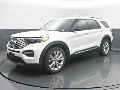 Used 2023 Ford Explorer Platinum w/ Technology Package