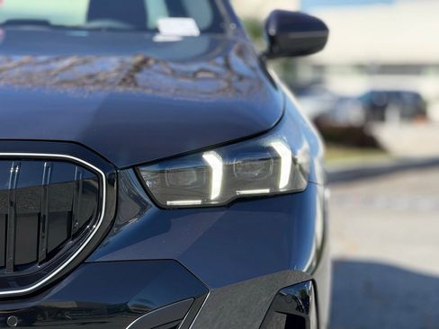 New 2026 BMW 530i w/ M Sport Package image 13