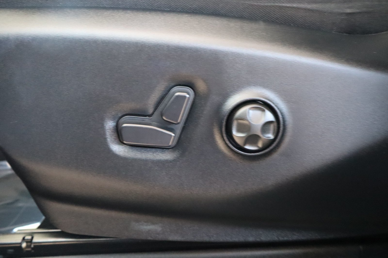 Used 2026 Chrysler Pacifica Select FWD image 22