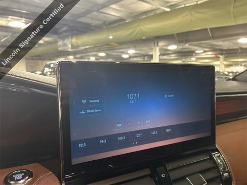 Certified 2023 Lincoln Navigator L Reserve image 15