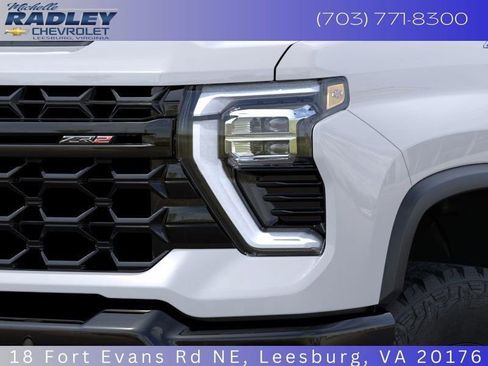 New 2026 Chevrolet Silverado 2500 ZR2 image 12