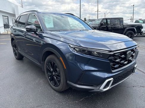 Used 2023 Honda CR-V Sport Touring image 3