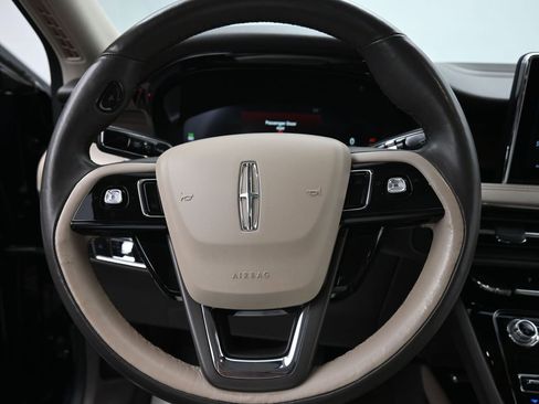 Used 2021 Lincoln Corsair Reserve w/ Equipment Group 201A AWD/4WD image 15
