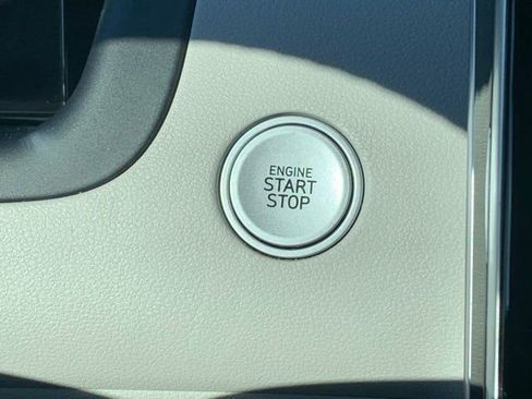 Used 2024 Hyundai Tucson Limited image 23