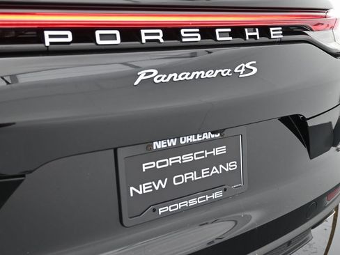 Certified 2023 Porsche Panamera 4S Executive AWD/4WD image 23