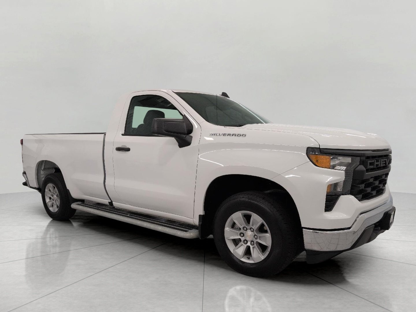Certified 2025 Chevrolet Silverado 1500 W/T RWD image 1