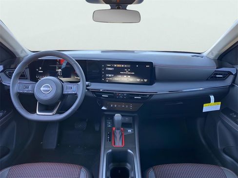 New 2026 Nissan Kicks SR image 15