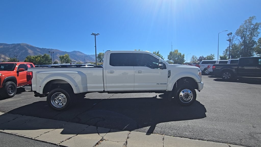 Used 2021 Ford F450 Platinum w/ FX4 Off-Road Package AWD/4WD image 4