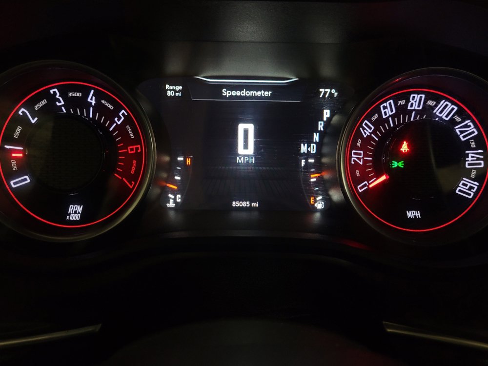 Used 2016 Dodge Challenger R/T w/ Driver Convenience Group RWD image 23