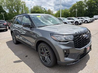 New 2026 Ford Explorer ST w/ Sun And Sound Package