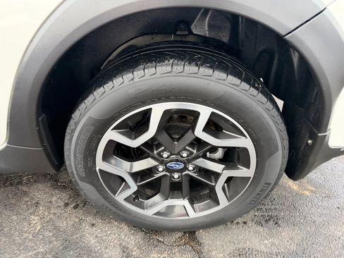 Used 2016 Subaru Crosstrek 2.0i Limited w/ Popular Package #2 AWD/4WD image 46