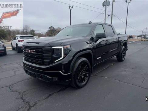 Used 2024 GMC Sierra 1500 Elevation image 4