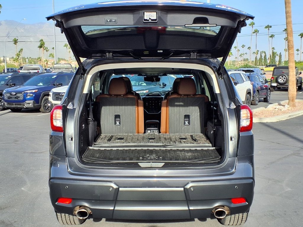 Certified 2023 Subaru Ascent Touring AWD/4WD image 16