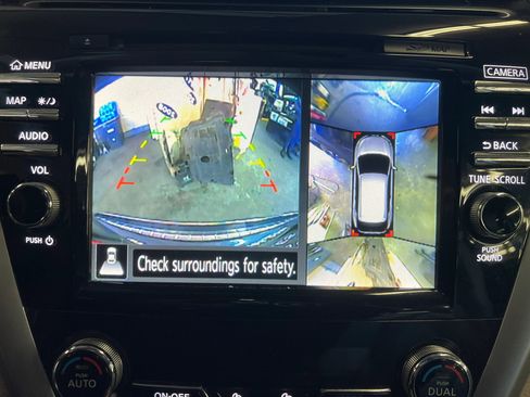 Used 2017 Nissan Murano Platinum w/ Platinum Technology Package image 25