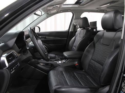 Used 2022 Kia Telluride SX w/ SX Prestige Package image 5